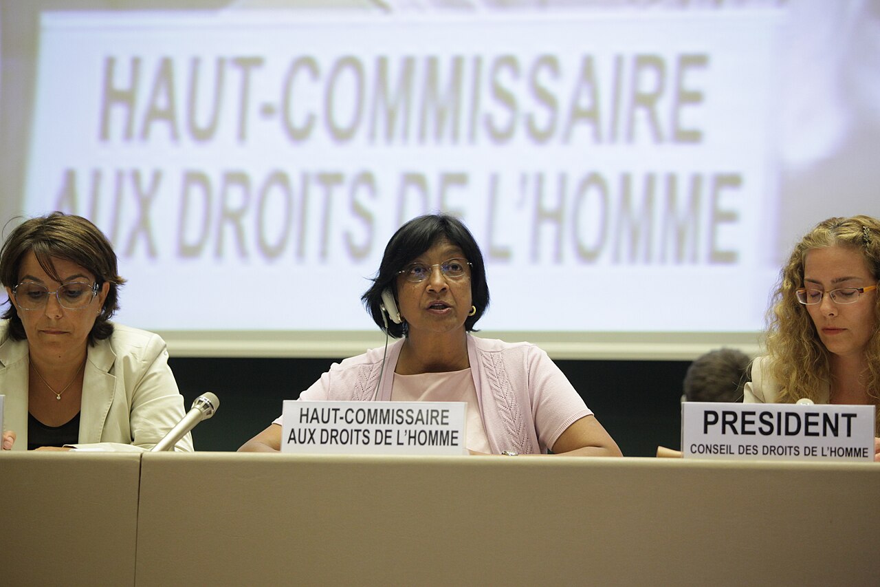 Navi Pillay, entonces alta comisionada de la ONU para los Derechos Humanos, habla ante el Consejo de Derechos Humanos en Ginebra en agosto de 2011 (imagen de archivo)