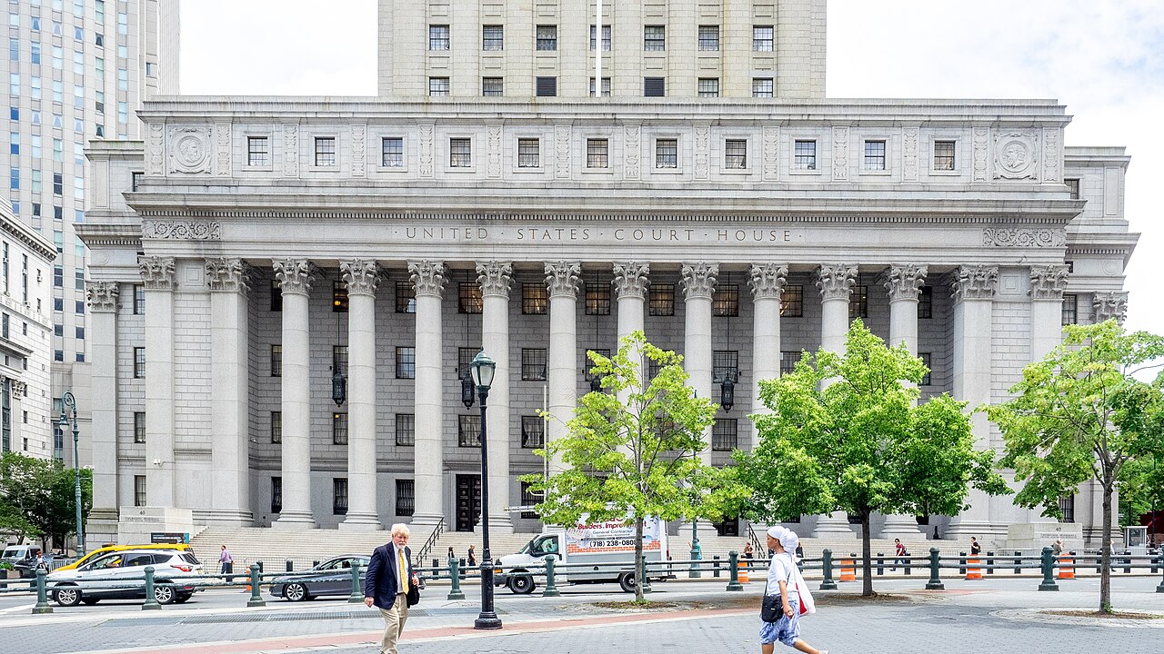 Fachada del Tribunal Federal Thurgood Marshall en el Civic Center de Manhattan, Nueva York (imagen de archivo)
