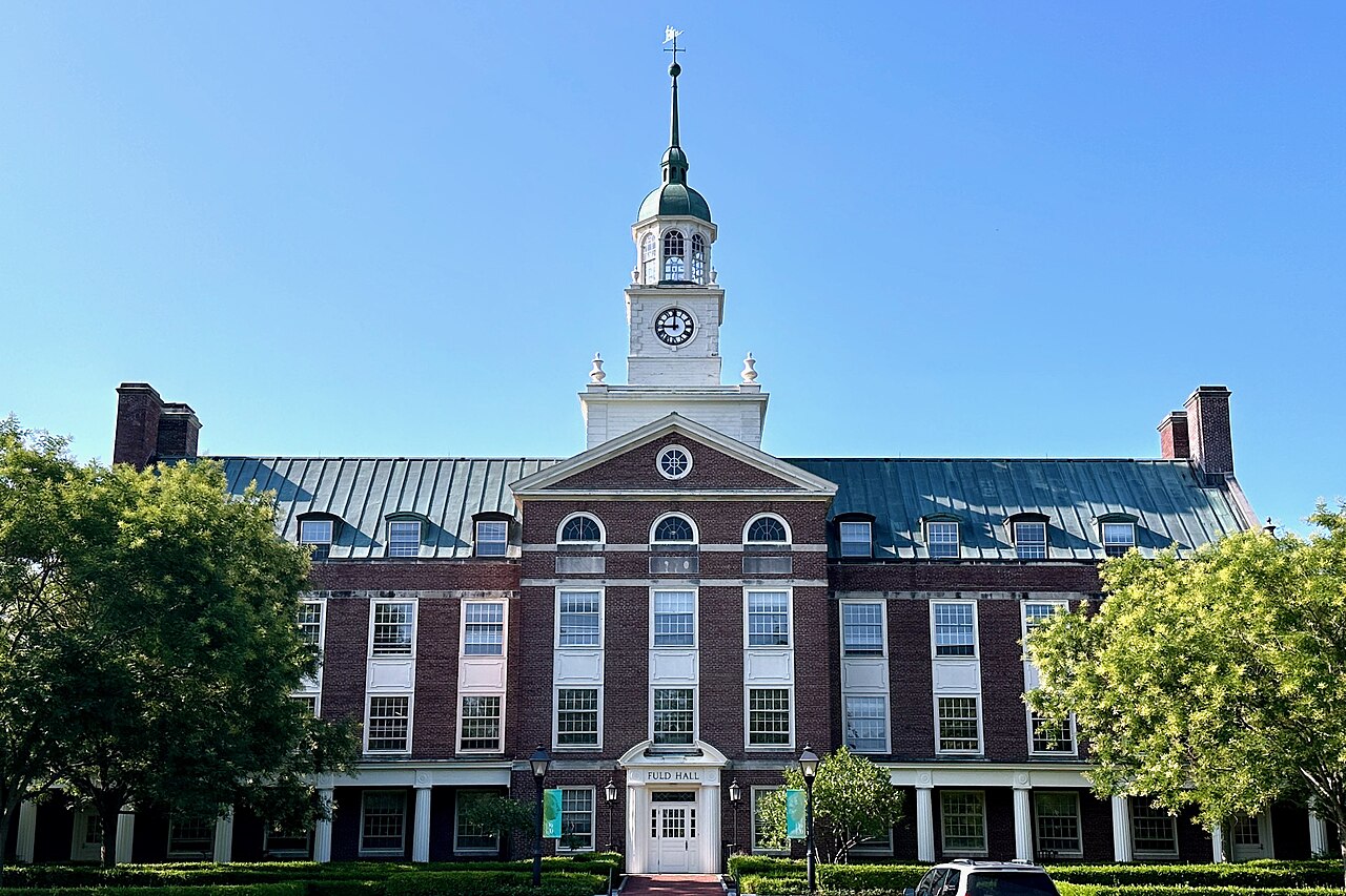 Fuld Hall, el edificio principal del Institute for Advanced Study en Princeton, sede del nuevo comité asesor